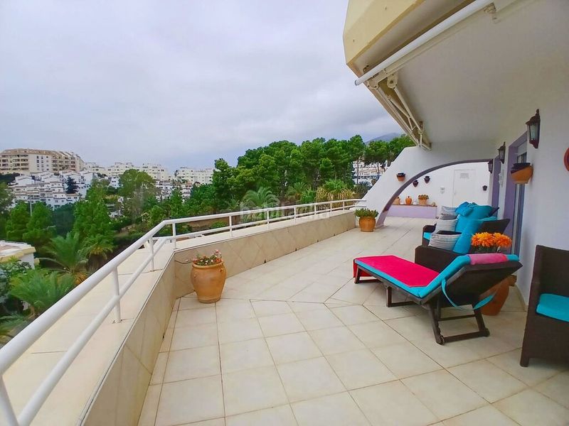 Foto ba7b73a1-39a7-433e-8af5-d6ed62fa1b57. Àtic amb aparcament piscina a Hacienda Torrequebrada Benalmádena