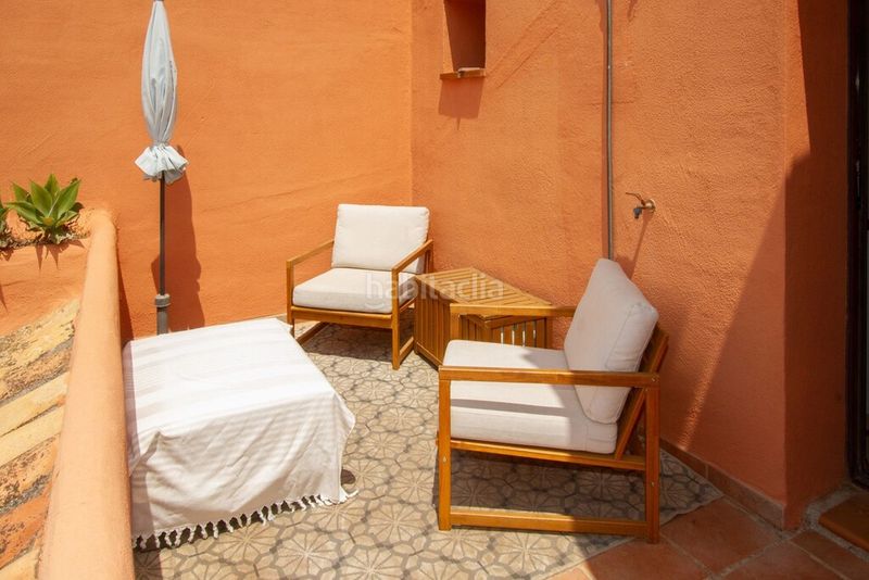 Foto a97f88d7-c408-4e0b-b8bb-cfec2bcdb65f. Àtic amb aparcament piscina a La Mairena Ojén