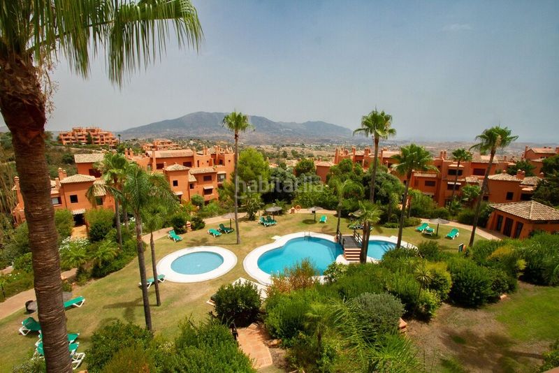 Foto ff3013c8-deb3-4db4-ac30-826a67f2c1bb. Àtic amb aparcament piscina a La Mairena Ojén