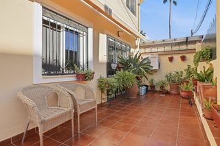 Casa bifamiliare in Solymar