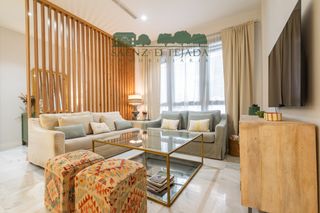 Flat in Avenida de la Buhaira 28