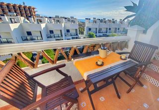 Rent Semi detached house  Calle firmamento. Magnífico piso en benalmádena por 1.200€