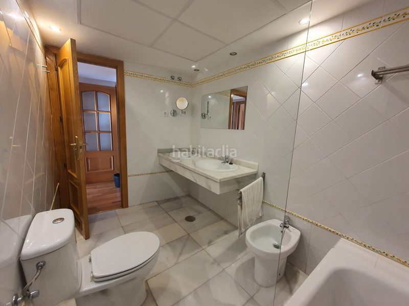 Foto a90d35c0-3391-403c-b279-0946f8d716f8. Miete etagenwohnung mit heizung parking pool in Parque Clavero Málaga
