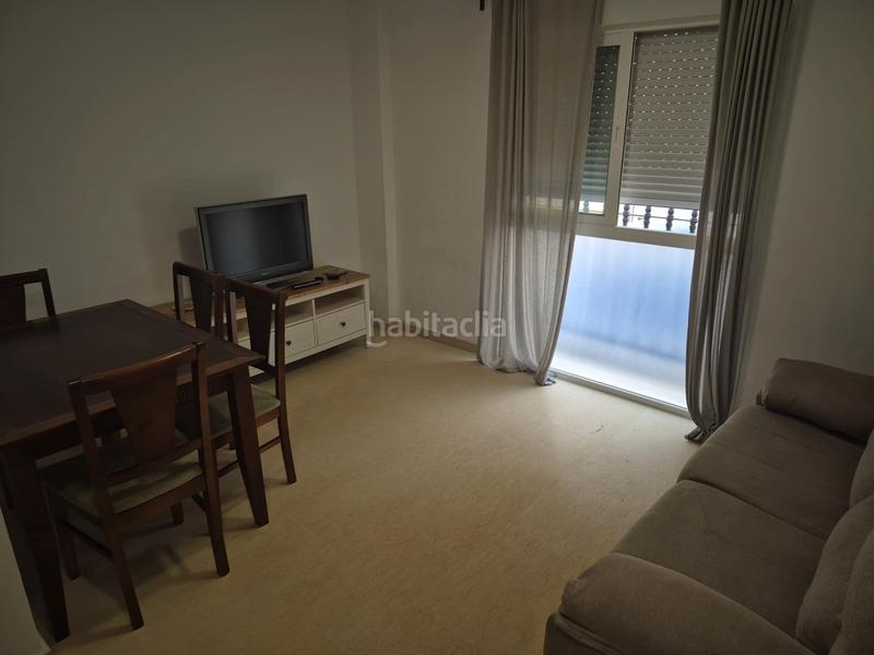 Foto a3c96750-10e6-4227-a8f7-96cdea7d44d6. Alquiler piso magnífico piso a pocos minutos del centro por 1.000€. en Málaga