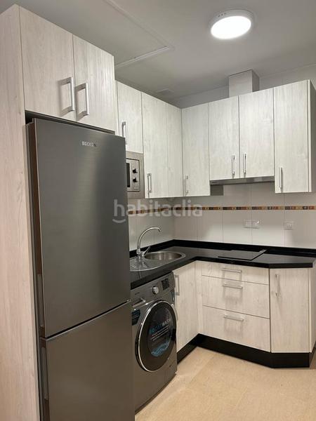 Foto fe570940-7c82-4d93-96e6-d0b79f6217b7. Alquiler piso magnífico piso a pocos minutos del centro por 1.000€. en Málaga
