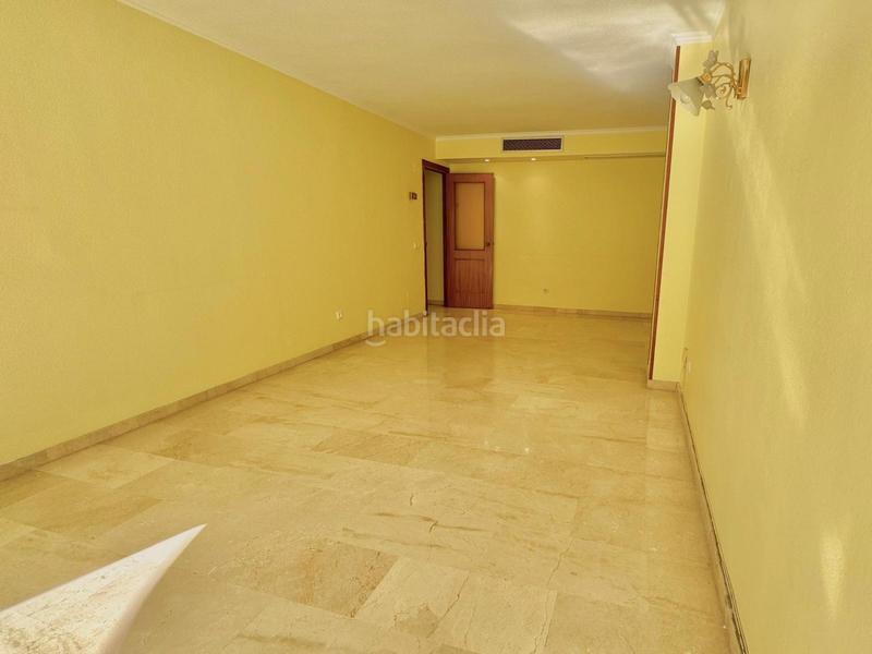 Foto f833fb71-7dbb-43db-b8c8-a4158565fd5f. Pis amb aparcament piscina a Ricardo Soriano Marbella