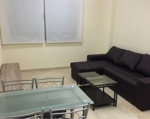 Miete Etagenwohnung  Calle héroe de sostoa. Magnífico piso en zona ctra. de cádiz.