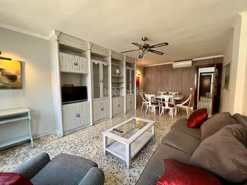 Foto 56c69ece-e2d3-4236-90ed-f2bc45c8f505. Alquiler piso magnífico y amplio piso para estudiantes junto a carlos haya por 1.600€. en Málaga