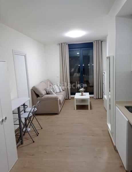 Foto 1bc4f05f-17c0-4c22-8fde-146eb68eb7bf. Alquiler apartamento fantástico piso en avenida de ortega y gasset por 950€ en Málaga