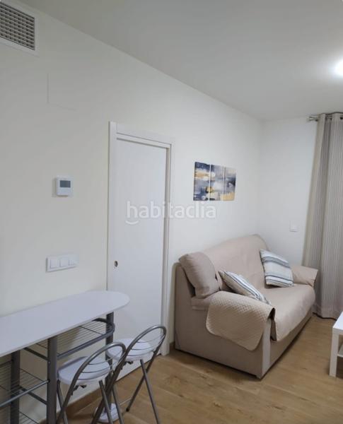 Foto 53b860ed-9d05-40df-b6aa-3fc45955324d. Alquiler apartamento fantástico piso en avenida de ortega y gasset por 950€ en Málaga