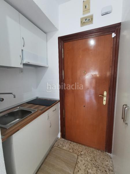Foto a04cc051-8b70-4163-846f-97382481ccc4. Estudio sensacional estudio en venta en por 125.000€ en Torremolinos