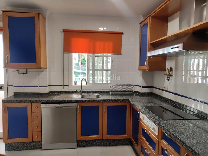 Foto 00071621-3e49-47c0-bac6-5ec8c90a32e8. Rent flat with pool in Olletas - Sierra Blanquilla Málaga