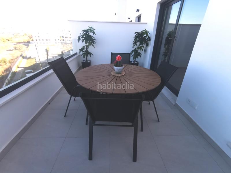 Foto 038341b0-28f3-44f1-a3b5-8a3a8a3206d1. Location attique avec chauffage piscine dans Los Almendros - El Limonero - El Tomillar Málaga