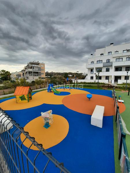 Foto 505a52f6-1ca6-449a-9ce3-34c20b7e0cbd. Location attique avec chauffage piscine dans Los Almendros - El Limonero - El Tomillar Málaga