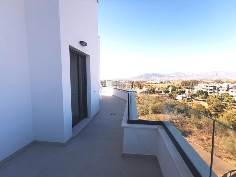 Foto 8a31dbd2-1e0f-4696-a0f2-dc341f731c99. Location attique avec chauffage piscine dans Los Almendros - El Limonero - El Tomillar Málaga