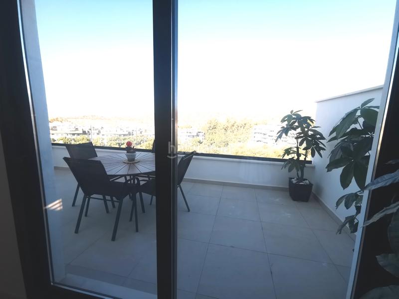 Foto d3e978f3-2d0e-453f-9d4e-74e2fda30ed0. Location attique avec chauffage piscine dans Los Almendros - El Limonero - El Tomillar Málaga