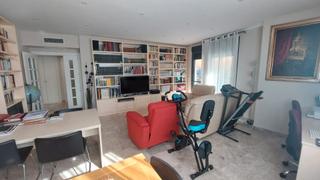 Pis  Calle héroe de sostoa. ¡oportunidad única! piso en venta junto al vialia