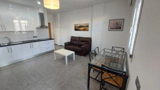Lloguer Apartament  Paseo de la marina. Fantástico apartamento en torre de benagalbón por 850€