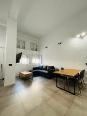 Miete Etagenwohnung  Calle maestro chapí. Fantástico piso en huelin por 1.100€