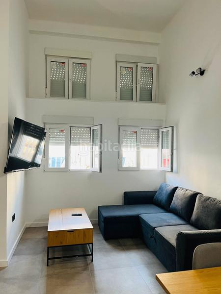 Foto a3a44811-76a1-47d6-9410-4fd1a0b5c5af. Alquiler piso fantástico piso en huelin por 1.200€ en Málaga