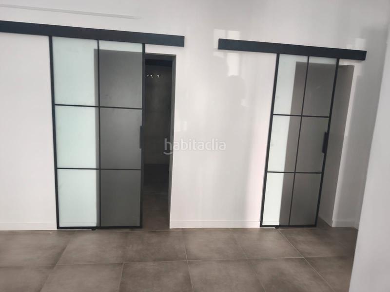Foto f4c54174-d366-4900-863b-3d10c09f285e. Alquiler piso fantástico piso en huelin por 1.200€ en Málaga