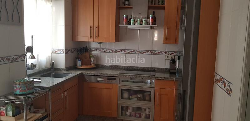 Foto 2c2a20b0-bf8c-4c19-85b4-2e074438f6f8. Rent flat in avenida del doctor manuel domínguez 9 in Málaga