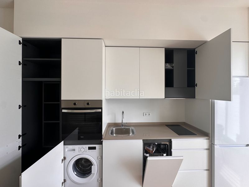Foto 96cb0141-7003-40f0-ab06-85827cf185a2. Appartement dans calle cueva de menga 1 dans Urbadiez - Entrepuentes Sevilla