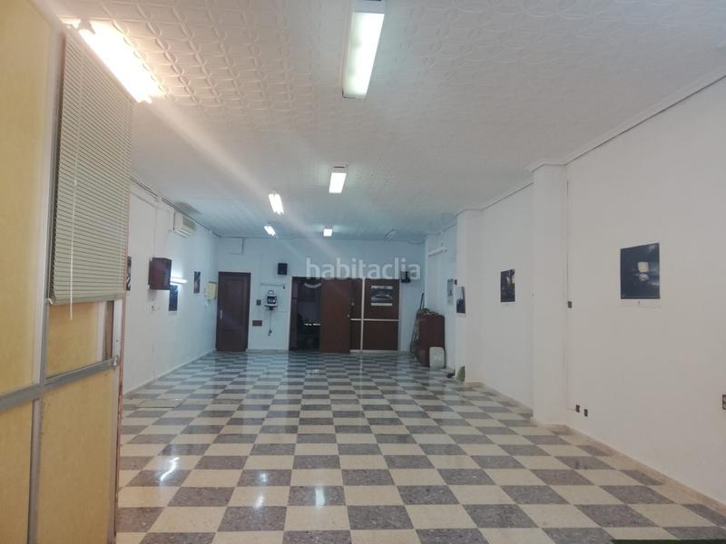 Foto 09baba0e-8665-440b-a3e5-09823d91a1bf. Local comercial a El Cerro Sevilla