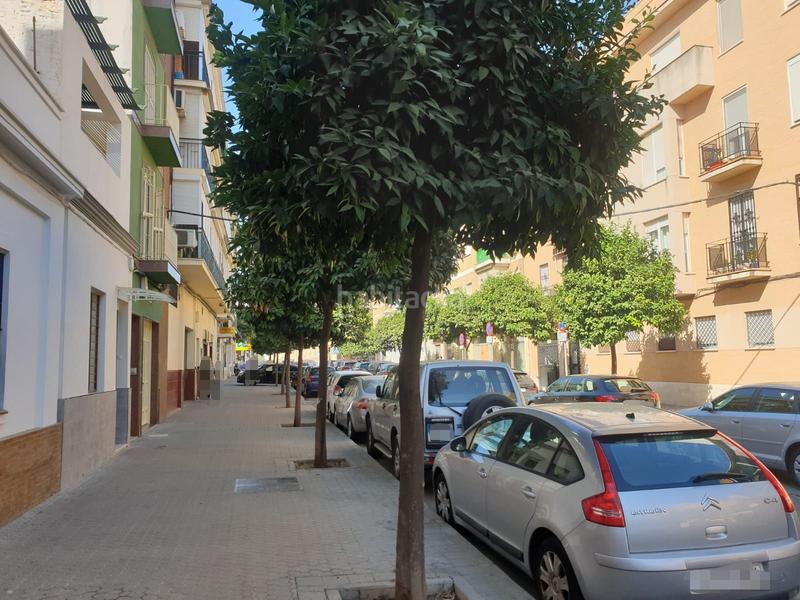 Foto b014fd68-df0a-4379-8933-01cba5680a55. Local comercial a El Cerro Sevilla