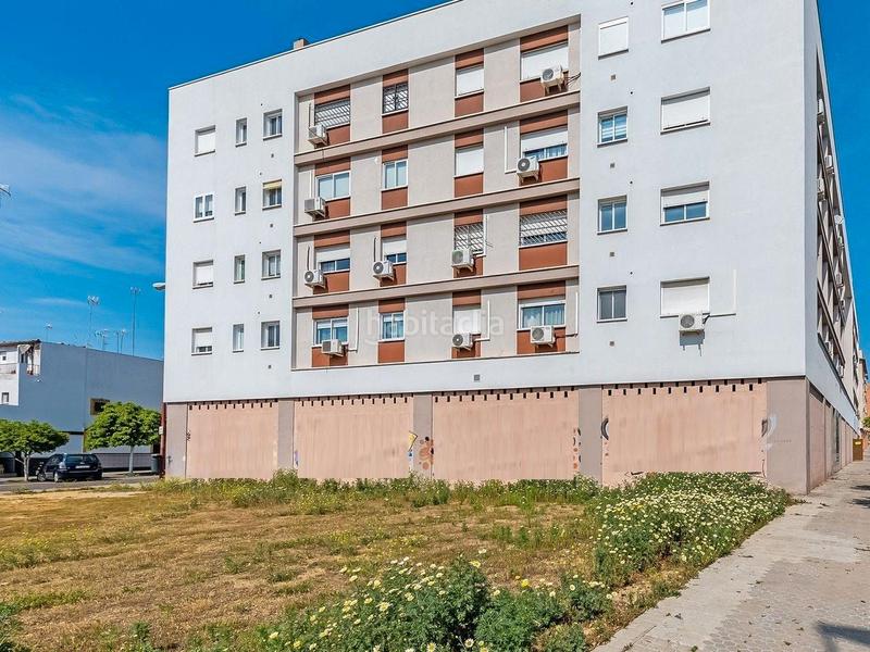 Foto 9420d1e7-6262-4352-8a69-f037d95dfabe. Parking coche parking en venta , su eminencia en La Plata Sevilla