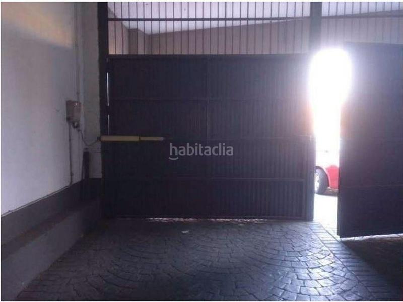 Foto ba133812-b108-4e68-9814-55a469f4c1f2. Parking coche parking en venta , su eminencia en La Plata Sevilla