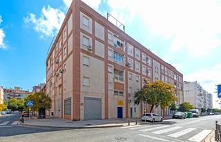 Local Comercial en Calle Moriles