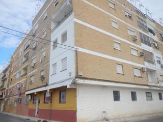 Appartement  Calle jose maria peman. Piso exterior situado en isla mayor