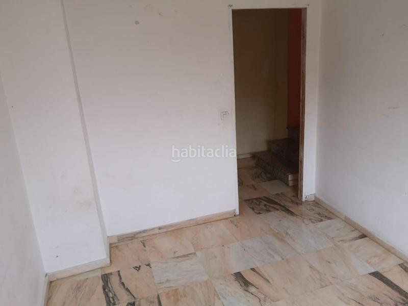 Foto 7f9ff2b0-6c84-4dce-897c-cf5002bf63d5. Casa en avenida gerena 14a casa en venta en Guillena pueblo Guillena