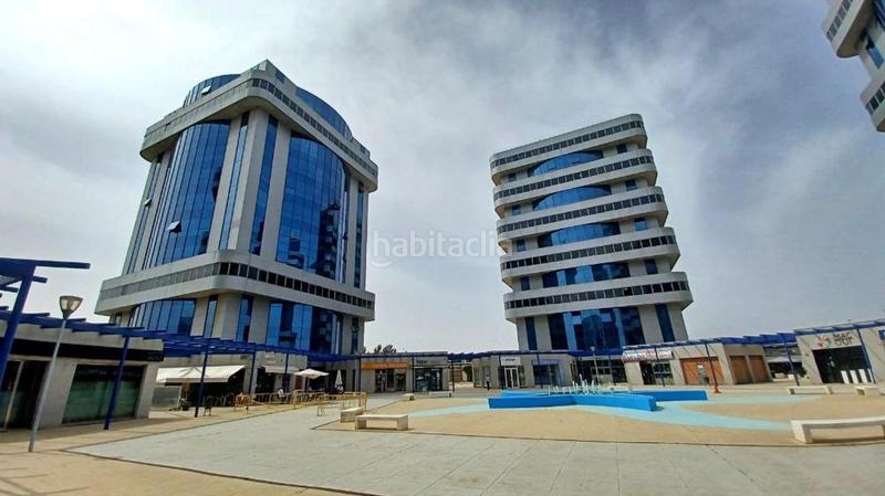 Foto db601676-31ab-49a9-bb25-3c3686fdabb1. Oficina a Gelves