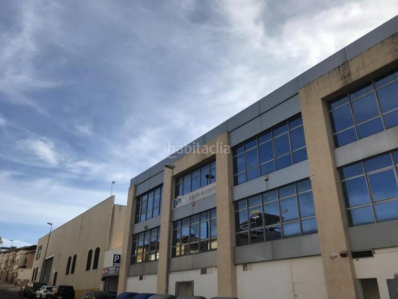 Foto dd3fb83f-21ee-433e-9272-24440d67bd58. Office space in Nueva Alcalá Alcalá de Guadaira