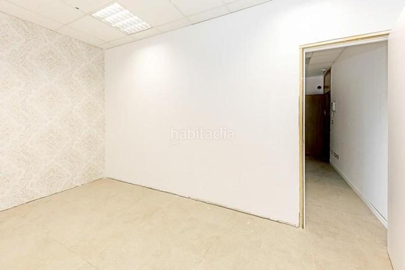 Foto 62ea9ffd-ec7d-459a-8ec9-66476384451d. Oficina amb aparcament a Avenida Juan Diego Bormujos