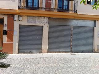 Local commercial  Calle juan ramon jimenez. Local comercial polivalente en venta ubicado en bormujos