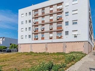 Aparcament cotxe  Calle valentina pinelo. Promoción de parkings individual en venta en barriada la plata