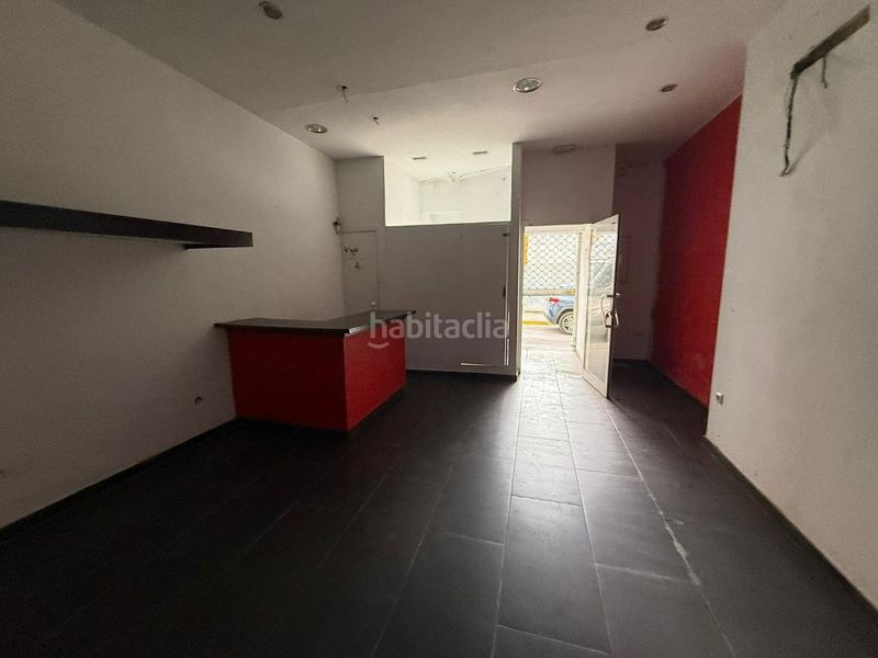 Foto d9654e7a-c527-4c3f-8f3d-ab146d97be80. Local comercial a Centro Alcalá de Guadaira