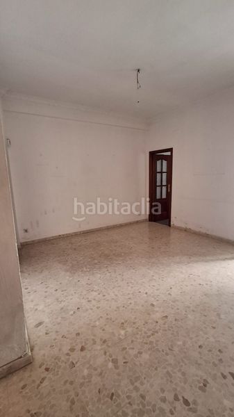 Foto 3335e5d6-425f-48b6-bf37-d477eb5210c3. Casa a La Plata Sevilla