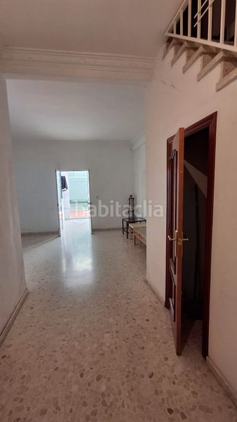Foto 923600a4-ffbe-4c7d-b0de-d464fcf8a1b5. Casa a La Plata Sevilla