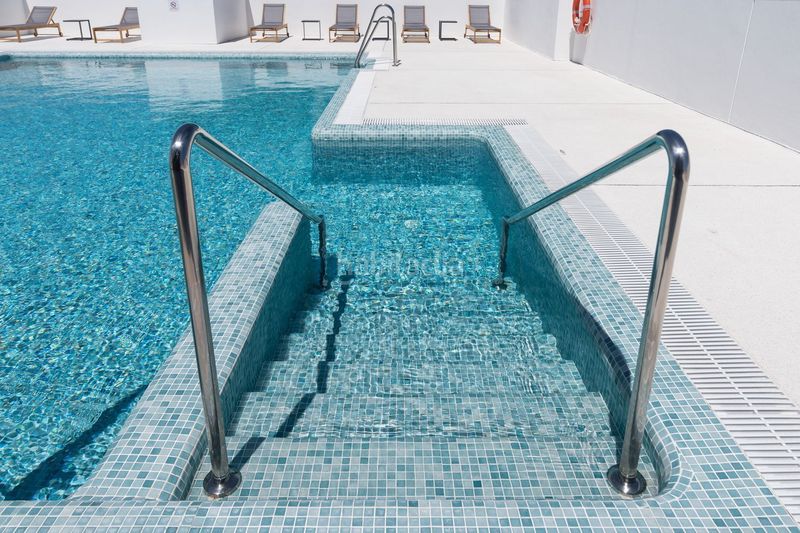 Foto 0f04f2fc-055a-44a6-89df-1cc848813464. Rent flat with pool in Martiricos - La Roca - La Rosaleda Málaga