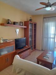 Rent Flat  Calle fernando el catolico. Acogedor piso en alquiler en la victoria  ideal para cortas o la