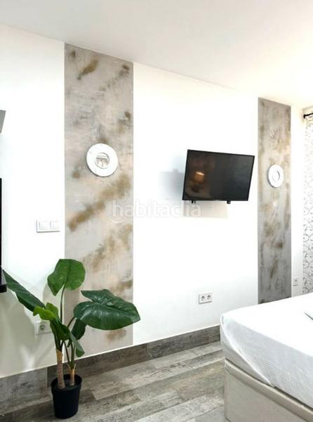 Foto 5ed6d618-7612-43ea-9106-810fc0ebf906. Building in La Trinidad Málaga