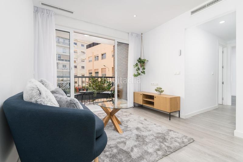 Foto 4c8b58fb-b87f-4a1e-8cbf-70cd45ef2b2d. Alquiler piso en Parque Ayala - Jardín de la Abadía - Huelín Málaga