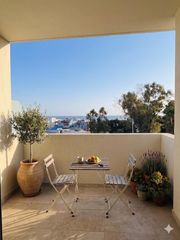 Etagenwohnung in Jarazmin. Oportunidad única! vivienda con espectaculares vistas al mar en