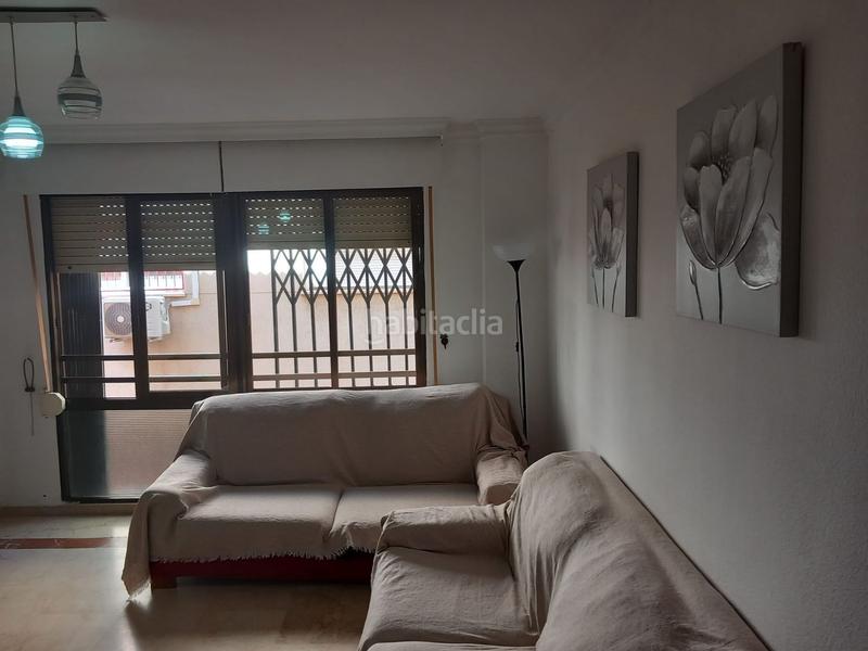 Foto f5d14c9a-d5bf-4ac5-b868-d926a093a674. Piso en El Molinillo - Capuchinos Málaga