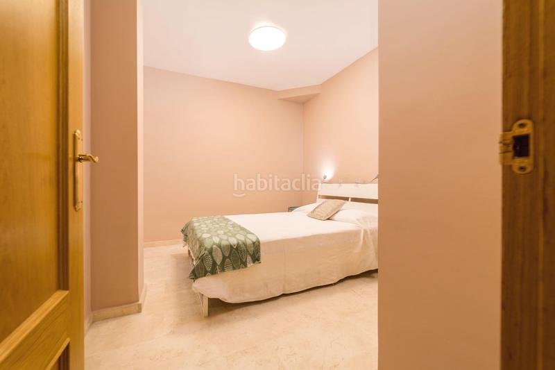 Foto 4b7a13f5-b4e2-443b-9d70-2f6340a6377a. Alquiler ático atico con terraza de 100 m2 centro en Málaga