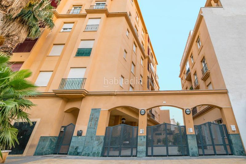 Foto b7255164-100a-4f32-9eab-a4315a02c86b. Alquiler ático atico con terraza de 100 m2 centro en Málaga